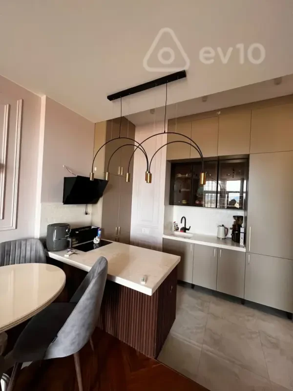 Satılır 2 otaqlı yeni tikili 57 m²