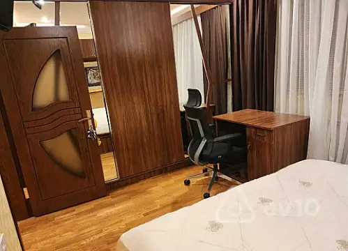 Satılır 4 otaqlı yeni tikili 200 m² — Bakı, Nəsimi 4 otaq 200.00 m²