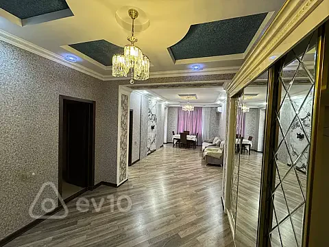Kirayə verilir 3 otaqlı yeni tikili 130 m² — Bakı, Yasamal 3 otaq 130.00 m²