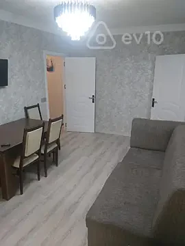 Kirayə verilir 3 otaqlı köhnə tikili 50 m² — Bakı, Nizami 3 otaq 50.00 m²