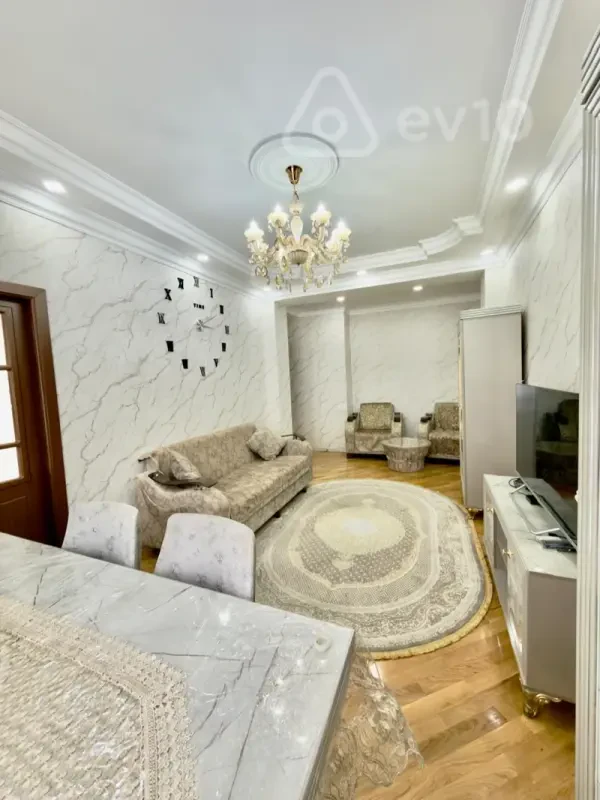 Satılır 3 otaqlı yeni tikili 99 m²