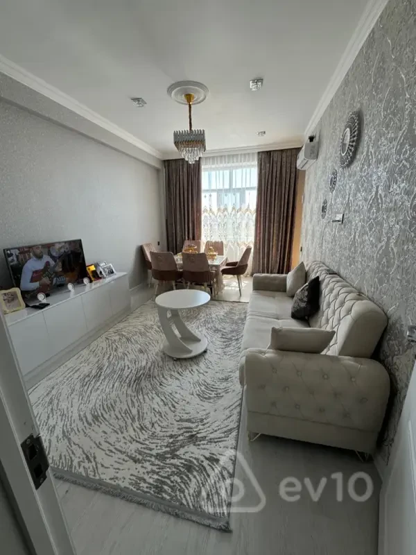 Satılır 2 otaqlı yeni tikili 55 m²
