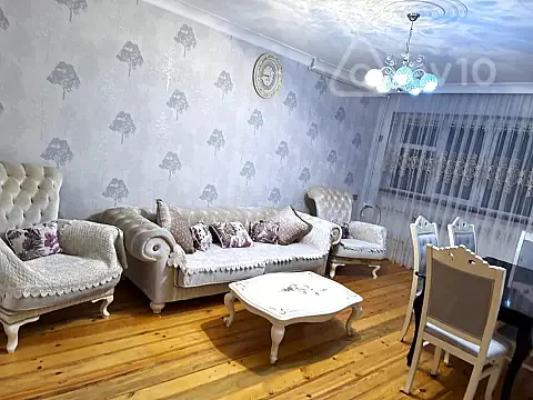 Kirayə verilir 4 otaqlı köhnə tikili 100 m² — Bakı, Nizami 4 otaq 100.00 m²