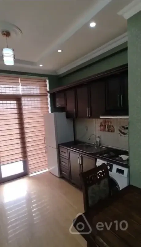 Kirayə verilir 2 otaqlı yeni tikili 46 m²