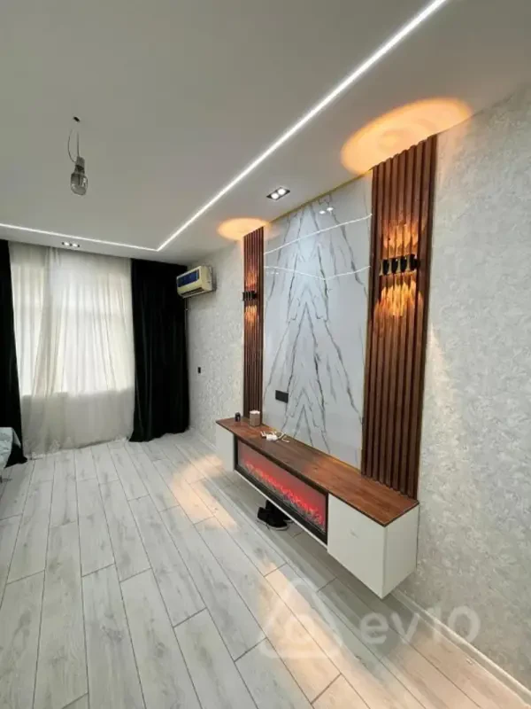 Satılır 3 otaqlı köhnə tikili 85 m²