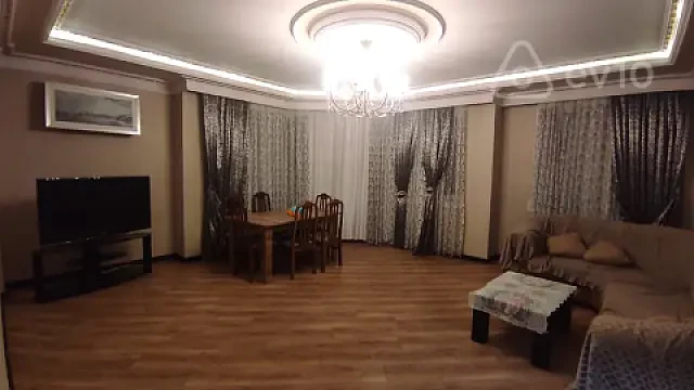 Kirayə verilir 3 otaqlı yeni tikili 125 m² — Bakı, Nizami 3 otaq 125.00 m²