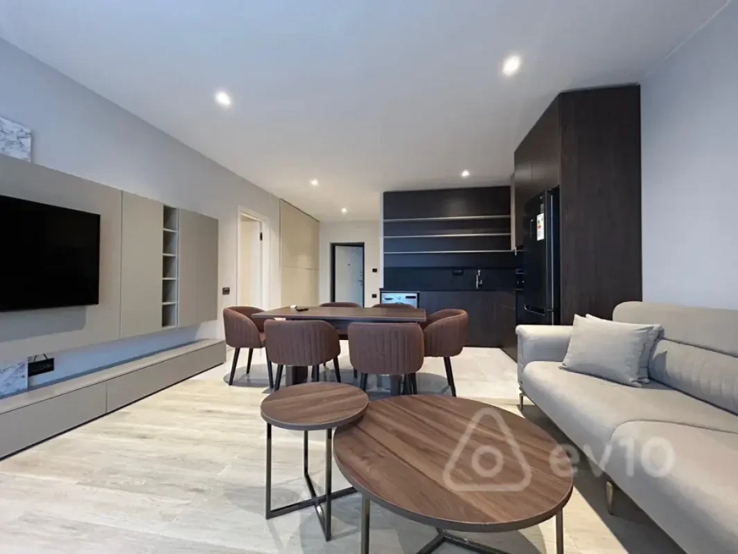 Kirayə verilir 2 otaqlı yeni tikili 97 m²