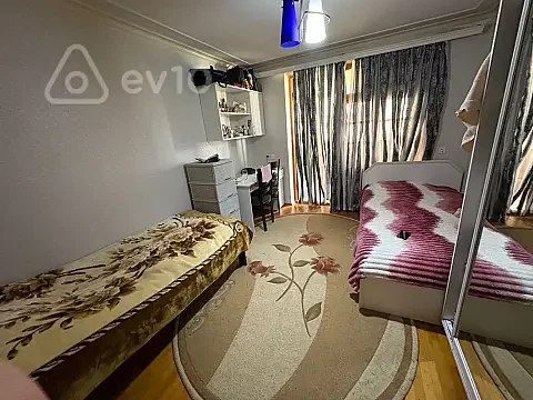 Kirayə verilir 3 otaqlı köhnə tikili 80 m² — Bakı, Nərimanov 3 otaq 80.00 m²