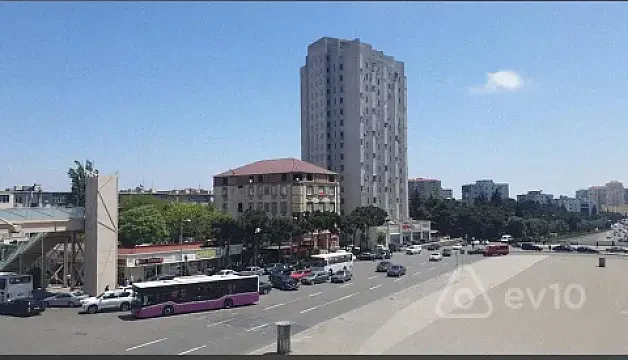 Kirayə verilir 3 otaqlı köhnə tikili 68 m² — Bakı, Nəsimi 3 otaq 68.00 m²