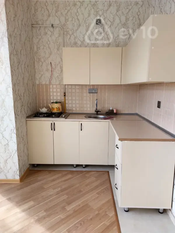 Kirayə verilir 1 otaqlı yeni tikili 60 m²