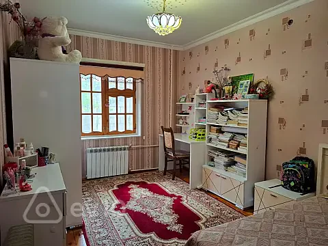 Satılır 4 otaqlı köhnə tikili 100 m² — Bakı, Yasamal 4 otaq 100.00 m²
