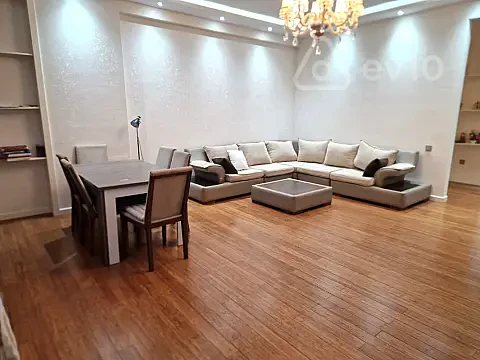 Kirayə verilir 4 otaqlı yeni tikili 196 m² — Bakı, Nəsimi 4 otaq 196.00 m²