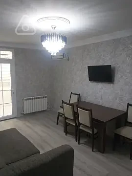 Kirayə verilir 3 otaqlı köhnə tikili 65 m² — Bakı, Nizami 3 otaq 65.00 m²