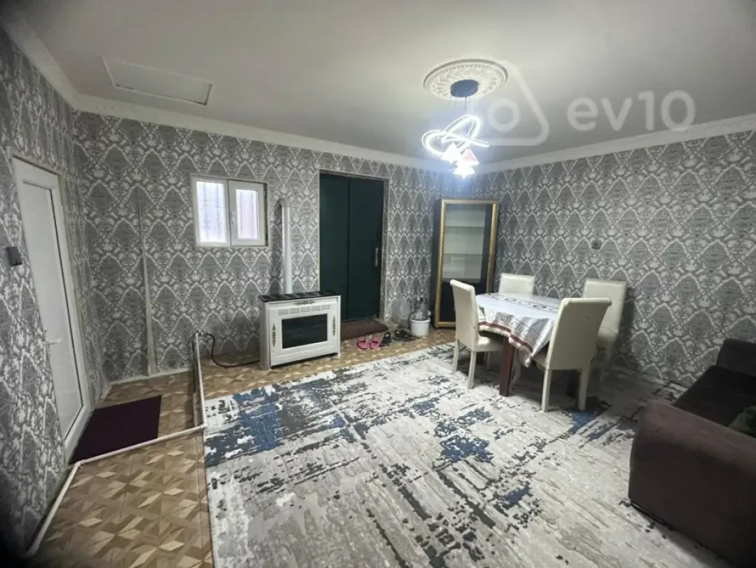 Kirayə verilir 3 otaqlı həyət evi 60 m²