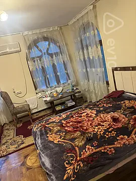 Kirayə verilir 3 otaqlı köhnə tikili 50 m² — Bakı, Yasamal 3 otaq 50.00 m²