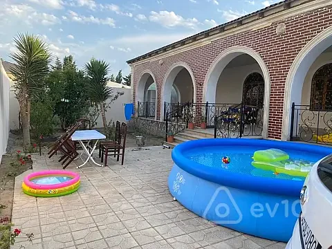 Satılır 4 otaqlı həyət evi 5 m² — Bakı, Xəzər 4 otaq 5.00 m²