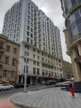 Kirayə verilir 2 otaqlı yeni tikili 74 m² — Bakı, Səbail 2 otaq 74.00 m²