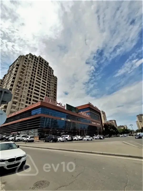Kirayə verilir 2 otaqlı yeni tikili 100 m²