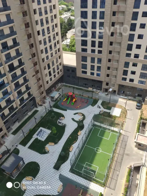 Kirayə verilir 3 otaqlı yeni tikili 100 m²