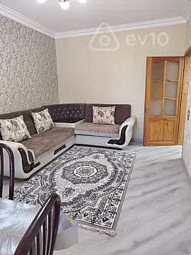 Kirayə verilir 2 otaqlı köhnə tikili 65 m² — Bakı, Yasamal 2 otaq 65.00 m²