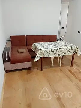 Kirayə verilir 3 otaqlı köhnə tikili 60 m² — Bakı, Nəsimi 3 otaq 60.00 m²