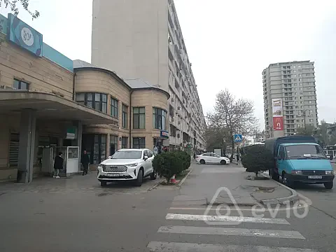 Satılır 2 otaqlı köhnə tikili 67 m² — Bakı, Yasamal 2 otaq 67.00 m²