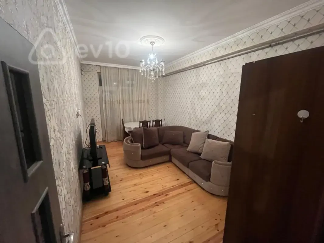 Kirayə verilir 3 otaqlı yeni tikili 61 m²
