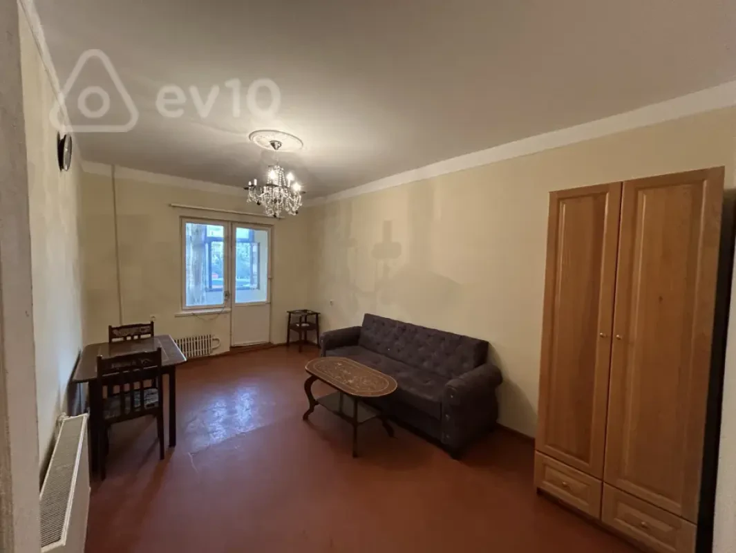 Kirayə verilir 1 otaqlı köhnə tikili 34 m²