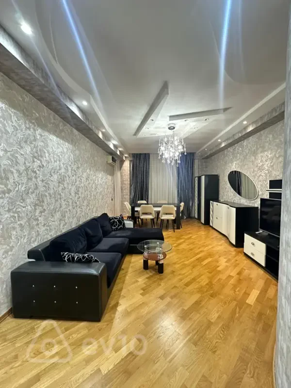 Kirayə verilir 2 otaqlı yeni tikili 95 m²