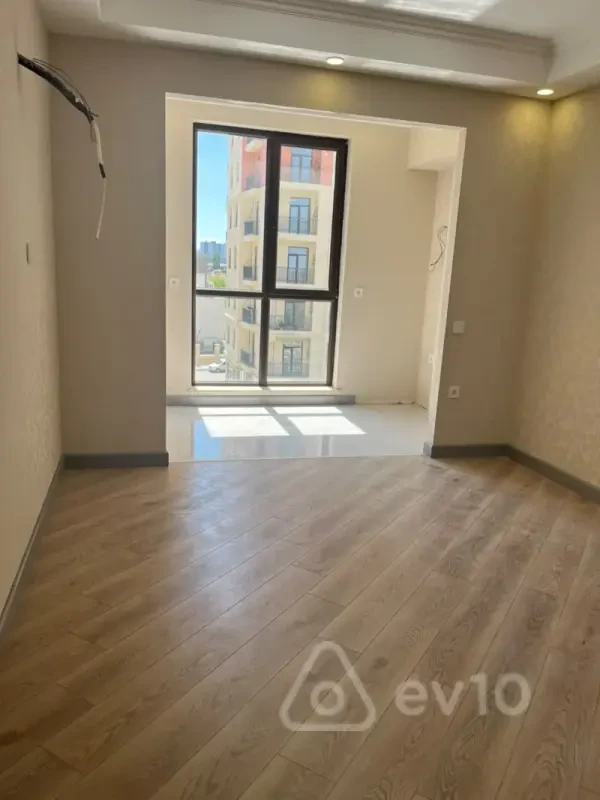 Satılır 2 otaqlı yeni tikili 64 m²