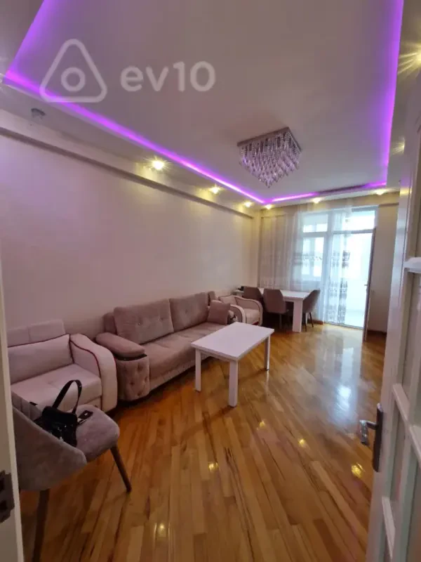 Kirayə verilir 2 otaqlı yeni tikili 64 m²