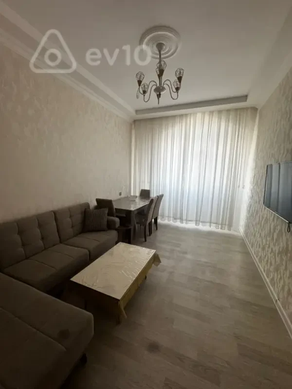 Kirayə verilir 2 otaqlı yeni tikili 100 m²