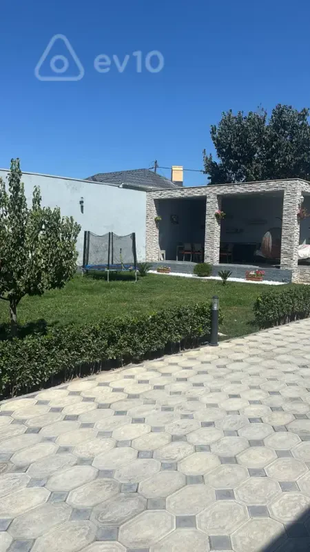 Kirayə verilir 4 otaqlı həyət evi 150 m²