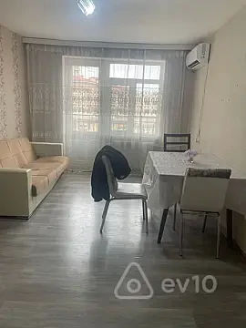 Kirayə verilir 2 otaqlı köhnə tikili 50 m² — Bakı, Nizami 2 otaq 50.00 m²