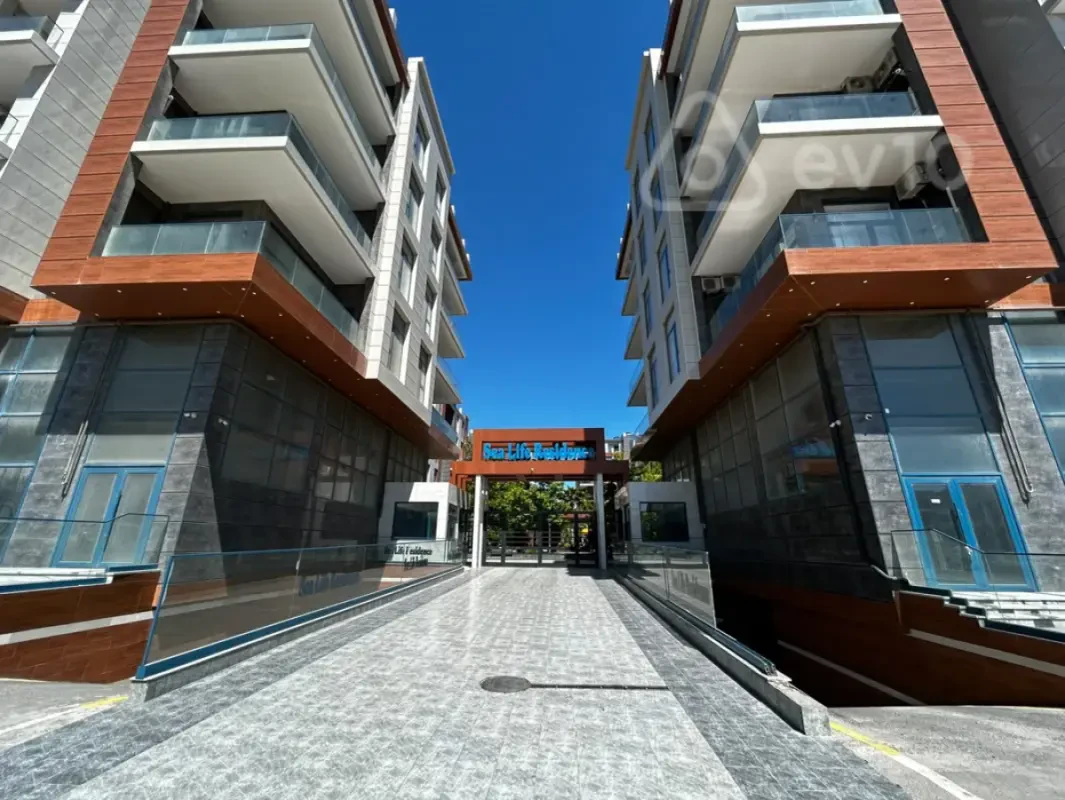 Satılır 2 otaqlı yeni tikili 48 m²