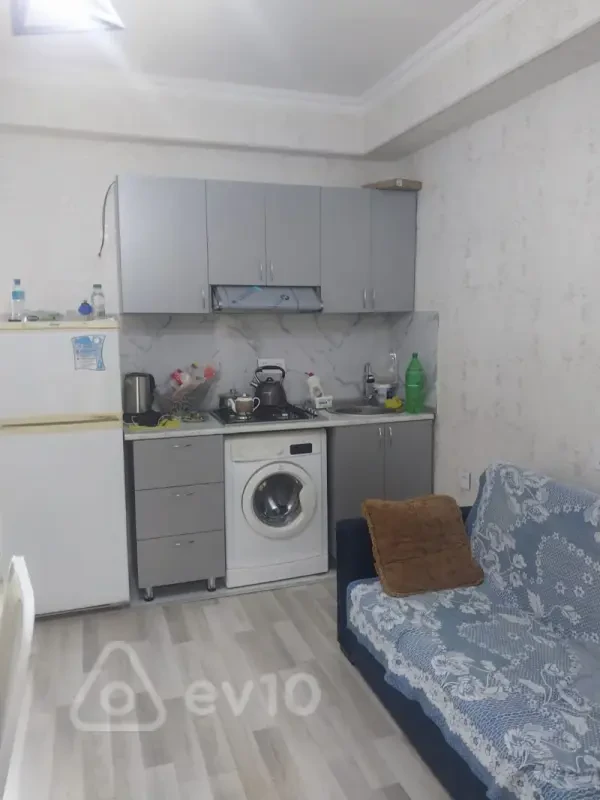 Kirayə verilir 2 otaqlı yeni tikili 31 m²