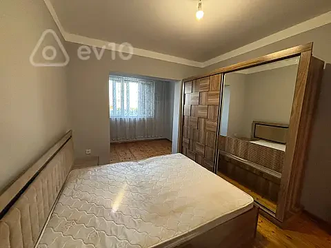 Kirayə verilir 2 otaqlı köhnə tikili 70 m² — Bakı, Yasamal 2 otaq 70.00 m²