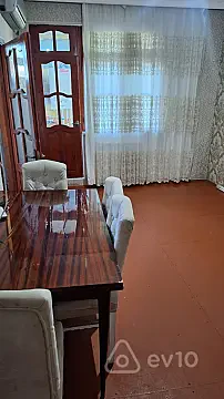 Kirayə verilir 2 otaqlı köhnə tikili 50 m² — Bakı, Binəqədi 2 otaq 50.00 m²