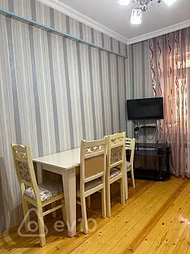 Kirayə verilir 2 otaqlı yeni tikili 50 m² — Xırdalan 2 otaq 50.00 m²