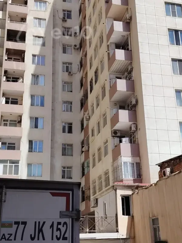 Kirayə verilir 2 otaqlı yeni tikili 60 m²