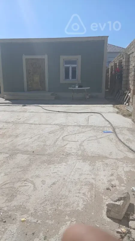 Satılır 2 otaqlı həyət evi 5 m²
