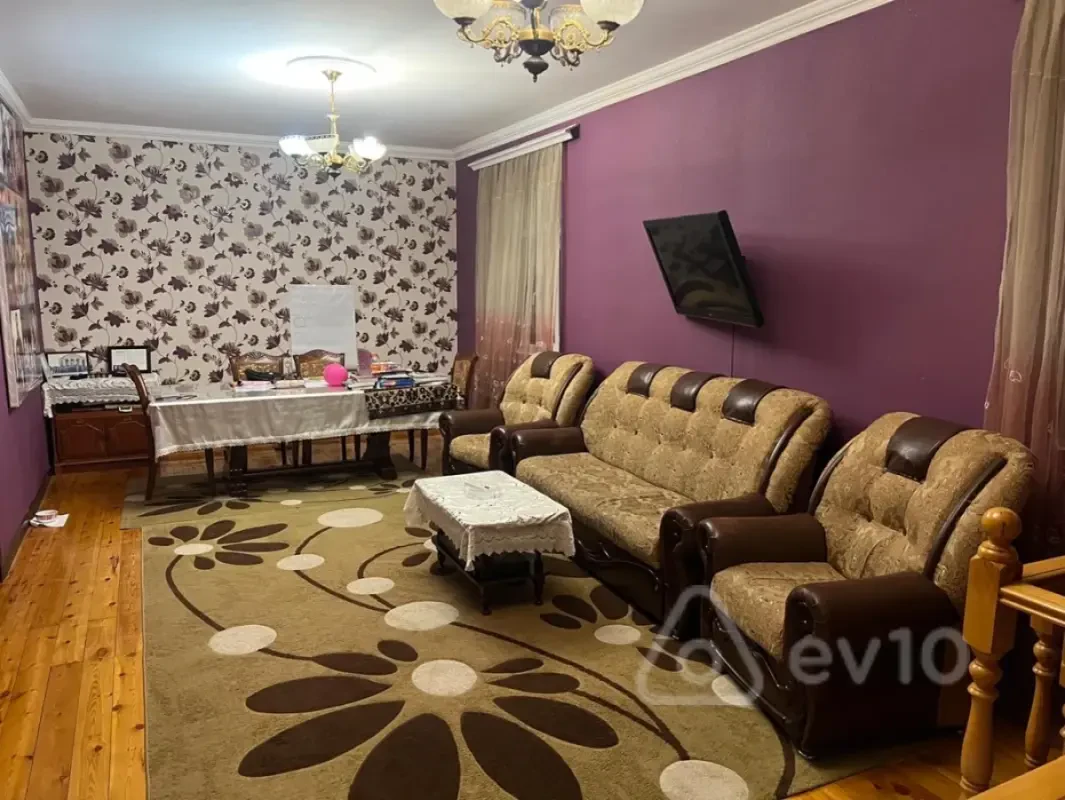 Satılır 4 otaqlı həyət evi 110 m²