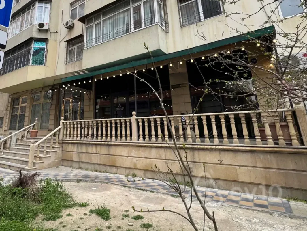 Satılır mənzil 107 m²