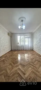 Satılır 1 otaqlı köhnə tikili 30 m² — Bakı, Yasamal 1 otaq 30.00 m²