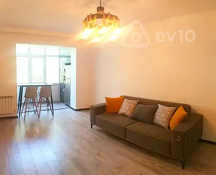 Satılır 2 otaqlı köhnə tikili 40 m² — Bakı, Səbail 2 otaq 40.00 m²