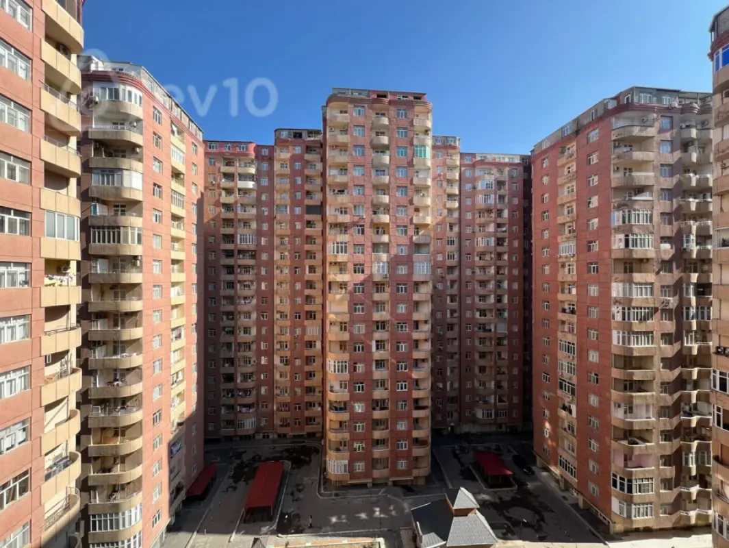 Satılır 2 otaqlı yeni tikili 78 m²