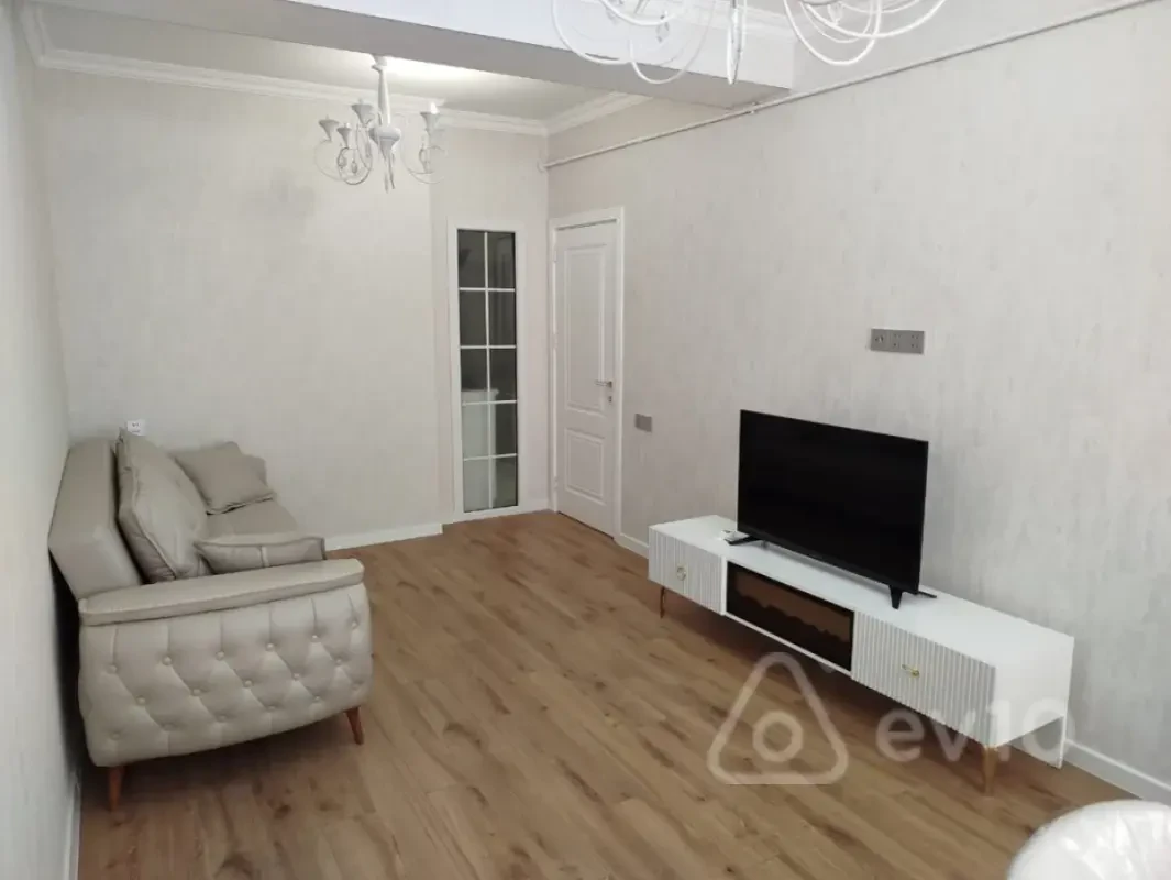 Kirayə verilir 2 otaqlı yeni tikili 60 m²