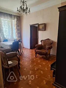 Kirayə verilir 4 otaqlı köhnə tikili 110 m² — Bakı, Nərimanov 4 otaq 110.00 m²
