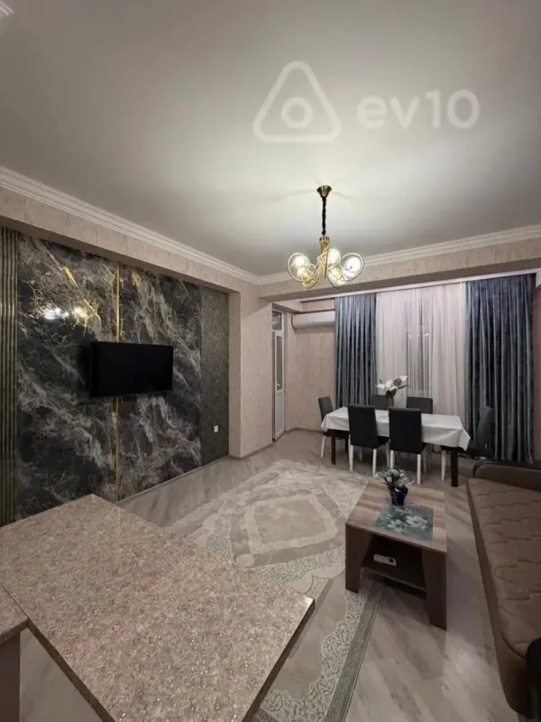 Kirayə verilir 2 otaqlı yeni tikili 71 m²