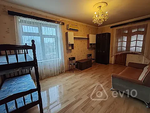 Kirayə verilir 2 otaqlı köhnə tikili 50 m² — Bakı, Binəqədi 2 otaq 50.00 m²